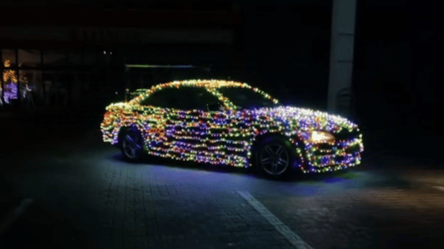 TikTok Trend Auto Weihnachtsbeleuchtung